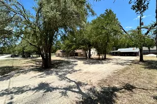 137 County Rd 1759A, Clifton, TX 76634 - Photo 4
