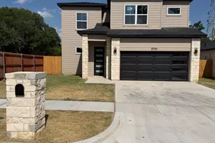 2701 S Jones St, Fort Worth, TX 76104 - Photo 1