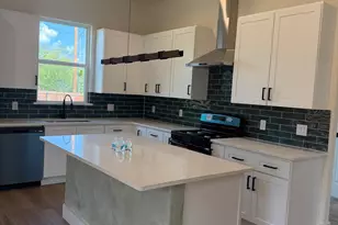 2701 S Jones St, Fort Worth, TX 76104 - Photo 6