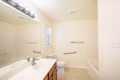 1304 W Mitchell Street, Arlington, TX 76013 - Photo 12