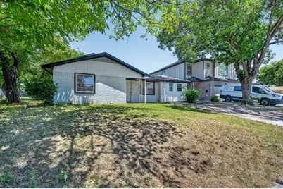 1938 El Paso Street, Grand Prairie, TX 75051 - Photo 2