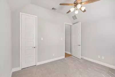 5708 Lake Jackson Drive, Fort Worth, TX 76126 - Photo 8