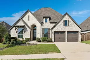 5708 Lake Jackson Dr, Fort Worth, TX 76126 - Photo 1