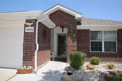 10433 E Lake Terrace, Fort Worth, TX 76053 - Photo 2