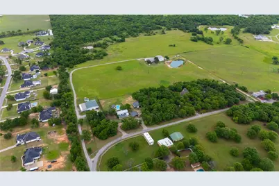 Tbd 925 Jennings Lane, Azle, TX 76020 - Photo 1