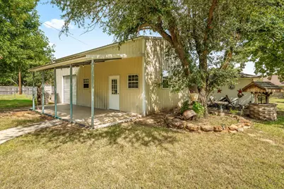 1517 Oakwood Drive, Stephenville, TX 76401 - Photo 32