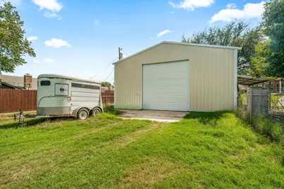 1517 Oakwood Drive, Stephenville, TX 76401 - Photo 34