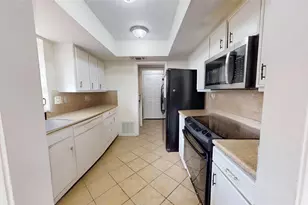 654 Harvest Hill St, Lewisville, TX 75067 - Photo 8