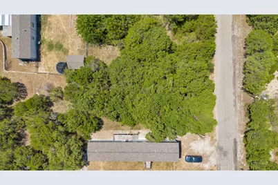 915 Bosque River Drive, Granbury, TX 76048 - Photo 36