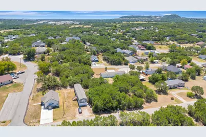 915 Bosque River Drive, Granbury, TX 76048 - Photo 16