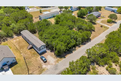 915 Bosque River Drive, Granbury, TX 76048 - Photo 6