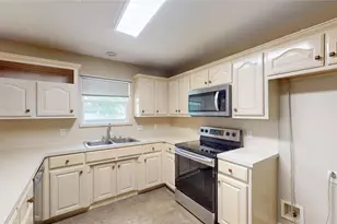356 Copeland Cir, Chandler, TX 75758 - Photo 12