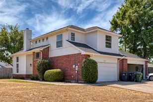 1012 Cheddar Ct, Arlington, TX 76017 - Photo 2