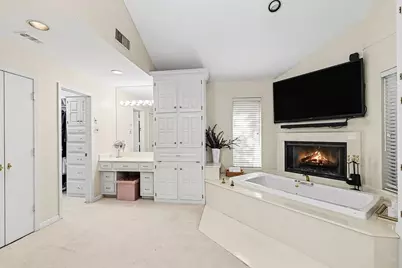 6517 Briarmeade Drive, Dallas, TX 75254 - Photo 18