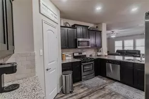 562 Jamestown Ln, Fate, TX 75189 - Photo 4