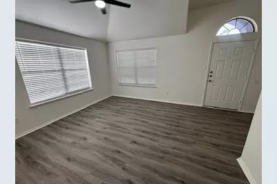 8135 Tierra Del Sol Road, Arlington, TX 76002 - Photo 4