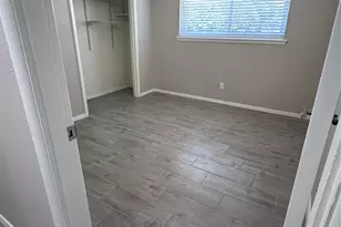 1321 Hurstview Dr, Hurst, TX 76053 - Photo 10
