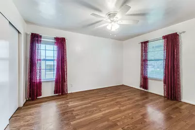 9210 Larchwood Drive, Dallas, TX 75238 - Photo 6