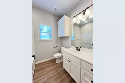 808 E Northside Drive, Pilot Point, TX 76258 - Photo 12