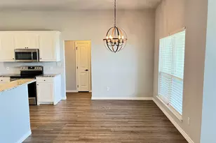 808 E Northside Dr, Pilot Point, TX 76258 - Photo 4