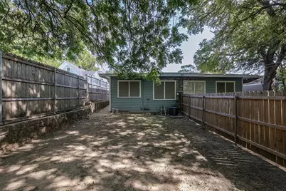 3933 Dexter Avenue, Fort Worth, TX 76107 - Photo 14