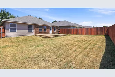 1217 Bellevue Drive, Princeton, TX 75407 - Photo 4