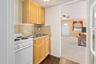 107 Briarwood Dr, Mabank, TX 75156 - Photo 10