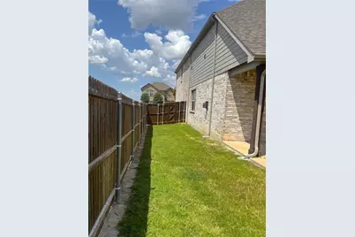 433 Forestridge Drive, Fate, TX 75087 - Photo 6