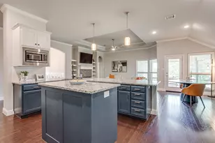 548 Inwood St, Benbrook, TX 76126 - Photo 14