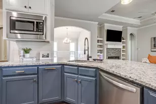 548 Inwood St, Benbrook, TX 76126 - Photo 18