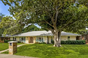 10461 Carry Back Cir, Dallas, TX 75229 - Photo 26
