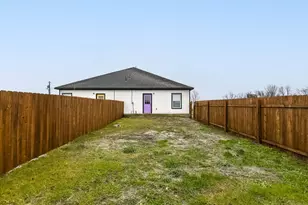 1020 Burnett Blvd, Alvarado, TX 76009 - Photo 26