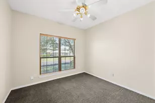 333 Old Mill Creek Dr, Woodway, TX 76712 - Photo 20