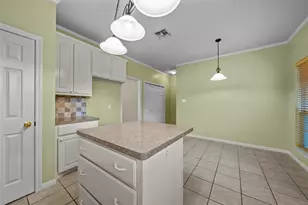 333 Old Mill Creek Dr, Woodway, TX 76712 - Photo 12