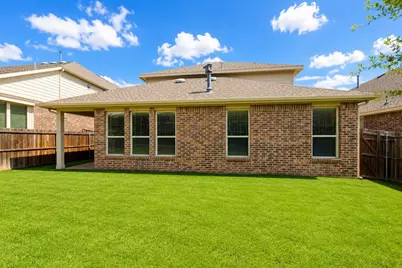817 Black Hawk Drive, Princeton, TX 75407 - Photo 20