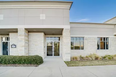 1402 S Custer Road #302, McKinney, TX 75072 - Photo 2