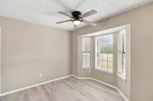 316 Janis Ln, Waxahachie, TX 75165 - Photo 12