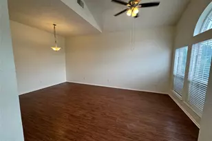 4024 Periwinkle Dr, Fort Worth, TX 76137 - Photo 2