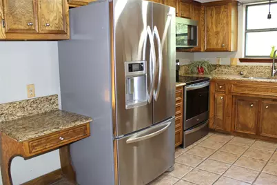 930 N Lydia Street, Stephenville, TX 76401 - Photo 8