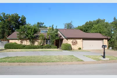 930 N Lydia Street, Stephenville, TX 76401 - Photo 2
