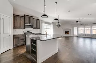 7521 Rothbury Dr, Fort Worth, TX 76179 - Photo 4