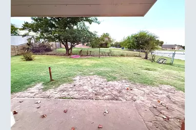 200 Arden Street, Bowie, TX 76230 - Photo 28