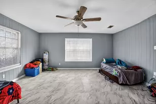 1304 E Franklin St, Hillsboro, TX 76645 - Photo 20