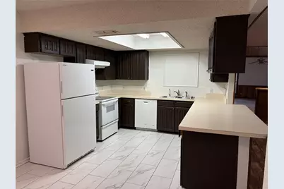 3002 Barrington Place, Arlington, TX 76014 - Photo 4