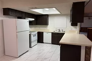 3002 Barrington Pl, Arlington, TX 76014 - Photo 4