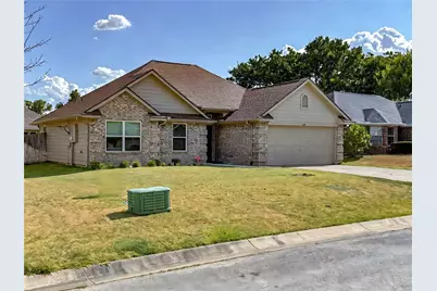 219 Quail Run, Aubrey, TX 76227 - Photo 2