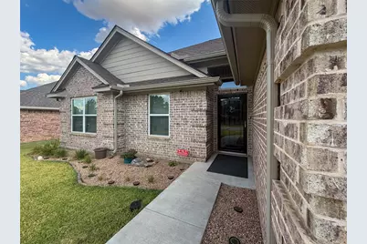 219 Quail Run, Aubrey, TX 76227 - Photo 1
