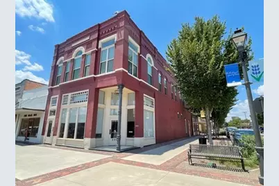 203 N Dallas Street #203, Ennis, TX 75119 - Photo 1