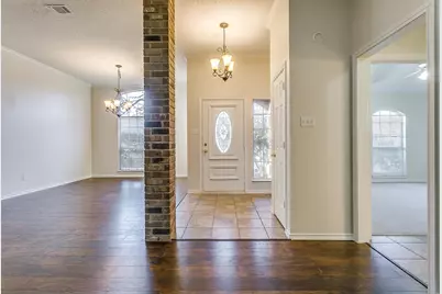 901 Evandale Road, Burleson, TX 76028 - Photo 4