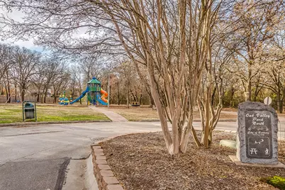 901 Evandale Road, Burleson, TX 76028 - Photo 38